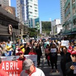 Trabalhares de várias categorias unidos na Greve Geral